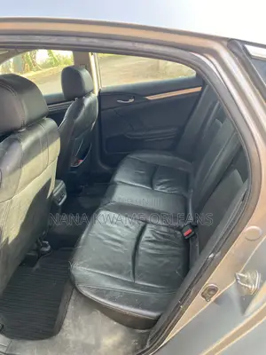Honda Civic 2018 Gray