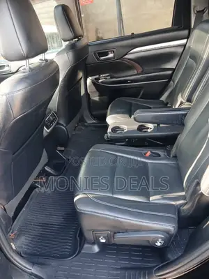 Toyota Highlander XLE 2019 Black