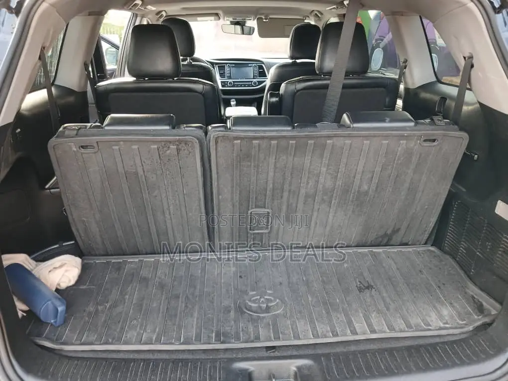 Toyota Highlander XLE 2019 Black