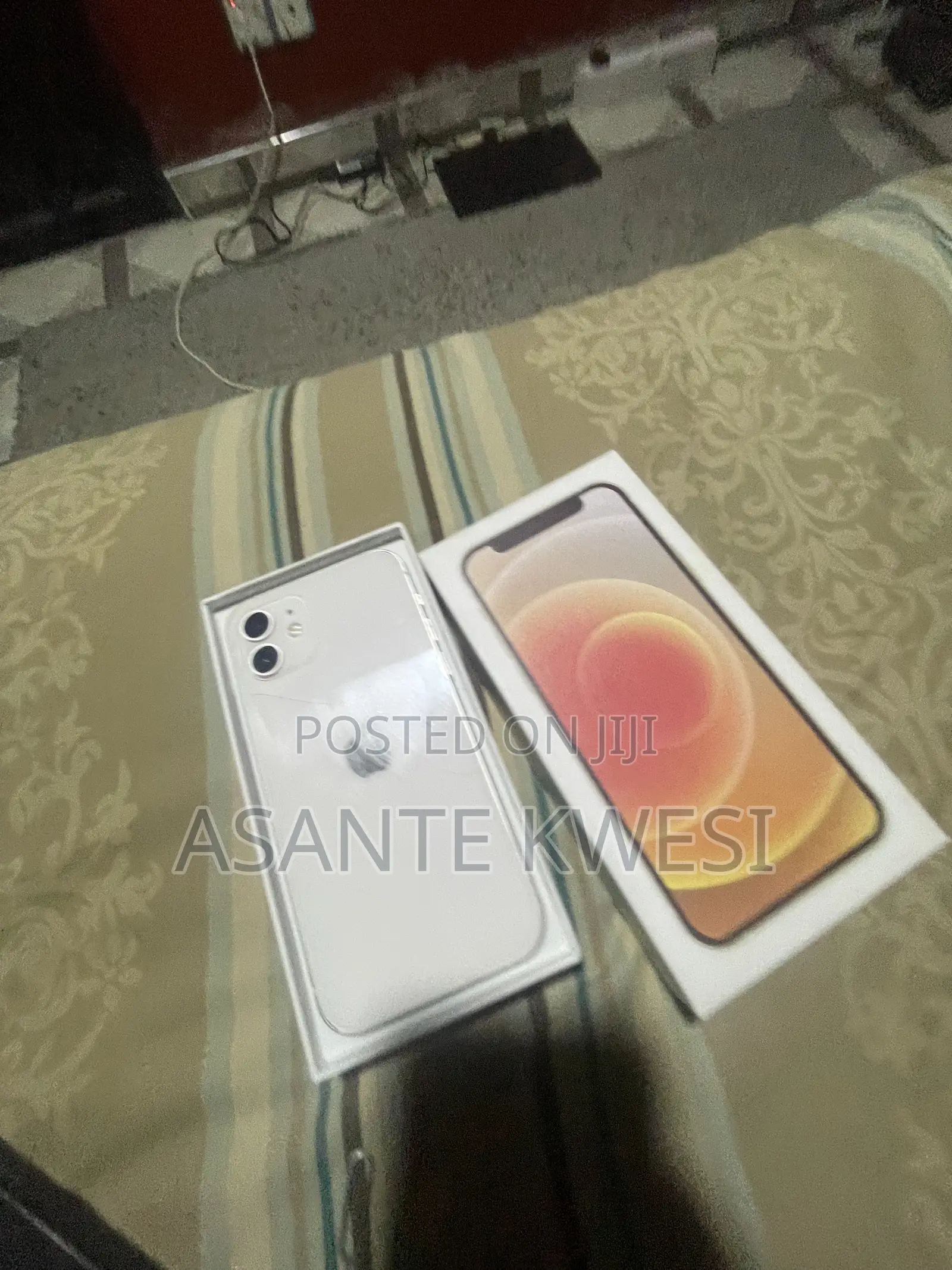 Apple iPhone 12 64 GB White