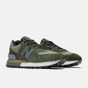 New Balance | Stone Island 574 Legacy "Dark Green" Sneakers