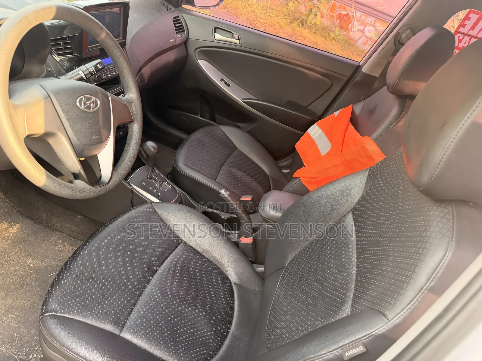 Hyundai Accent GLS 4dr Sedan (1.6L 4cyl 6M) 2015 Silver