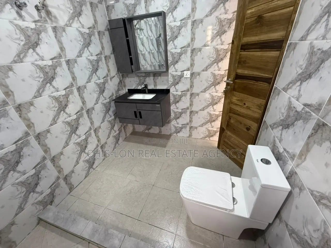 3bdrm House in Ablekuma, Agape for sale
