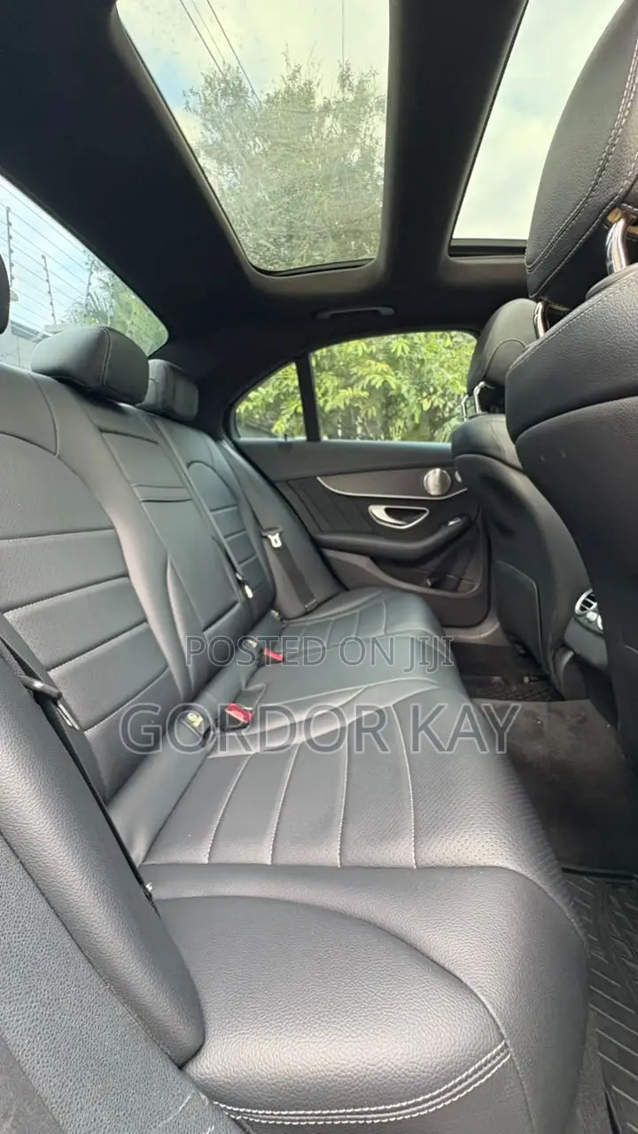 Mercedes-Benz C300 2017 White