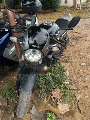 Suzuki 2023 Black