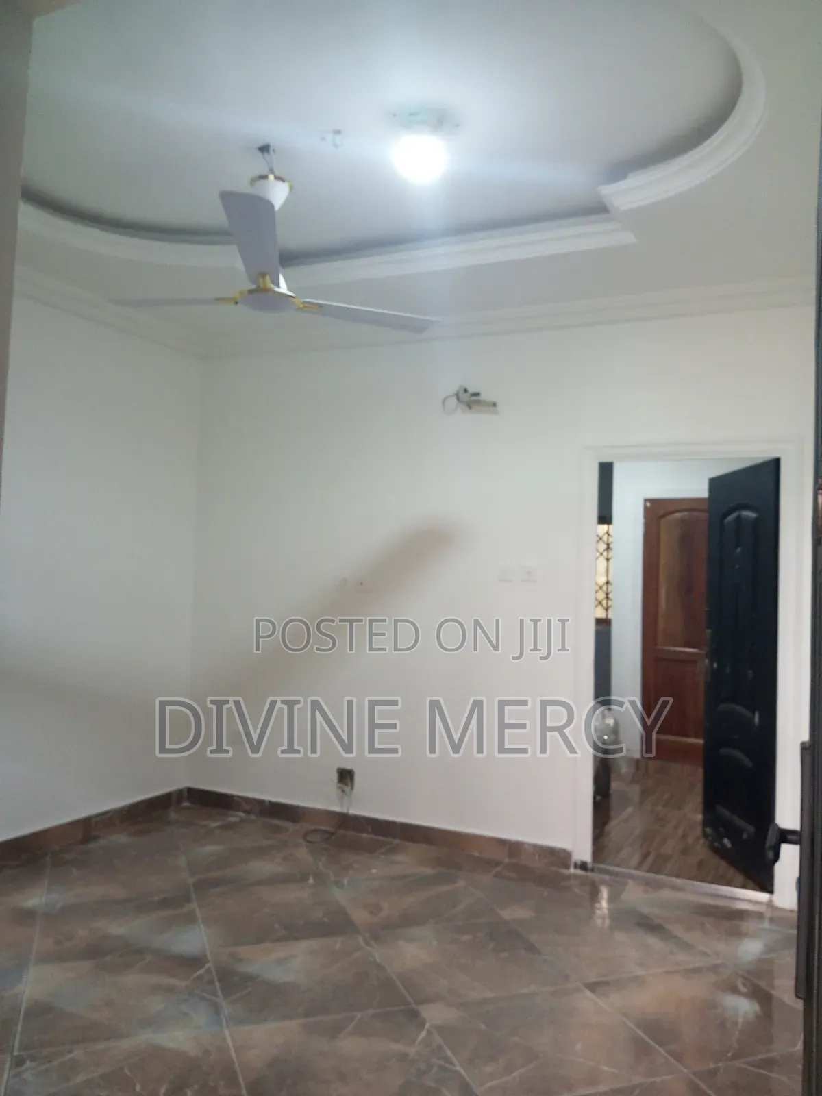 1bdrm Apartment in Adade, Awutu Senya East Municipal for rent