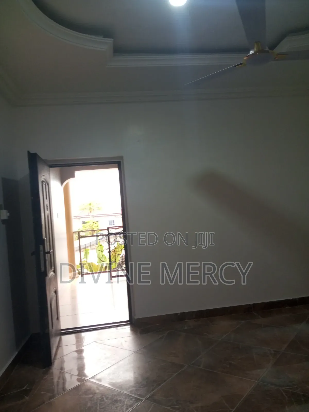 1bdrm Apartment in Adade, Awutu Senya East Municipal for rent