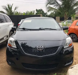 Toyota Yaris 2008 Black