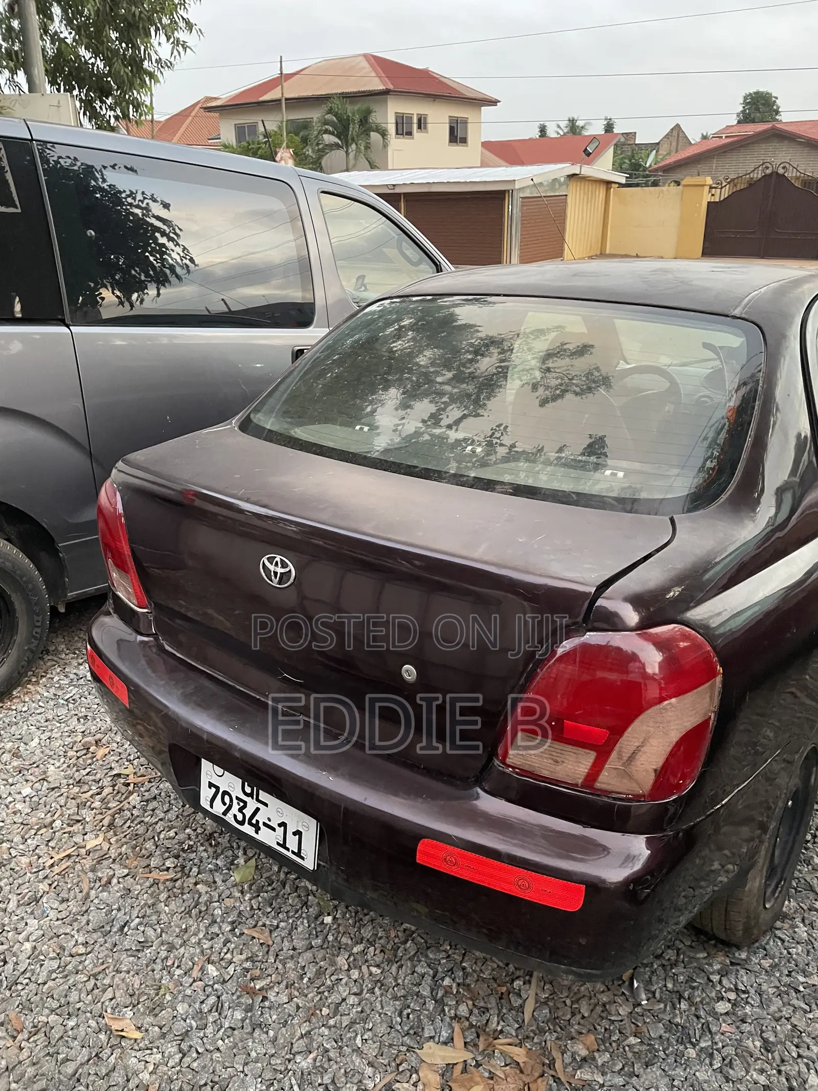 Toyota Echo Sedan 2005 Red