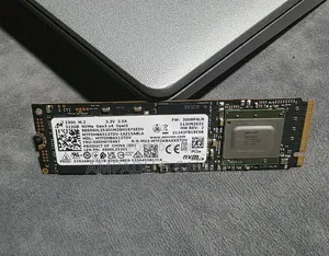 NVME Gen3 ×4 512GB