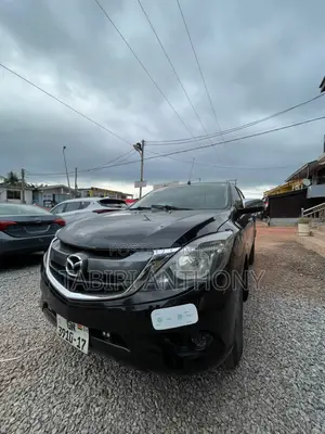 Mazda BT-50 2017 Black