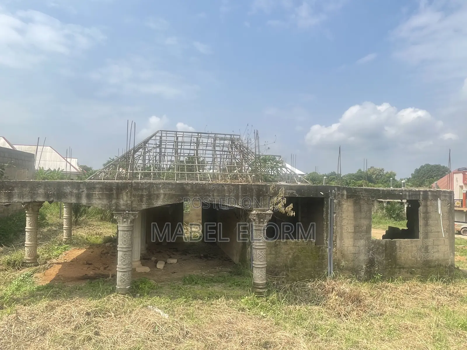 3bdrm House in Esaase, Afigya-Kwabre for sale
