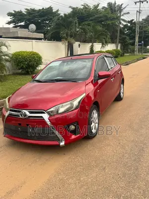 Toyota Yaris LE Hatchback 5dr 2014 Red
