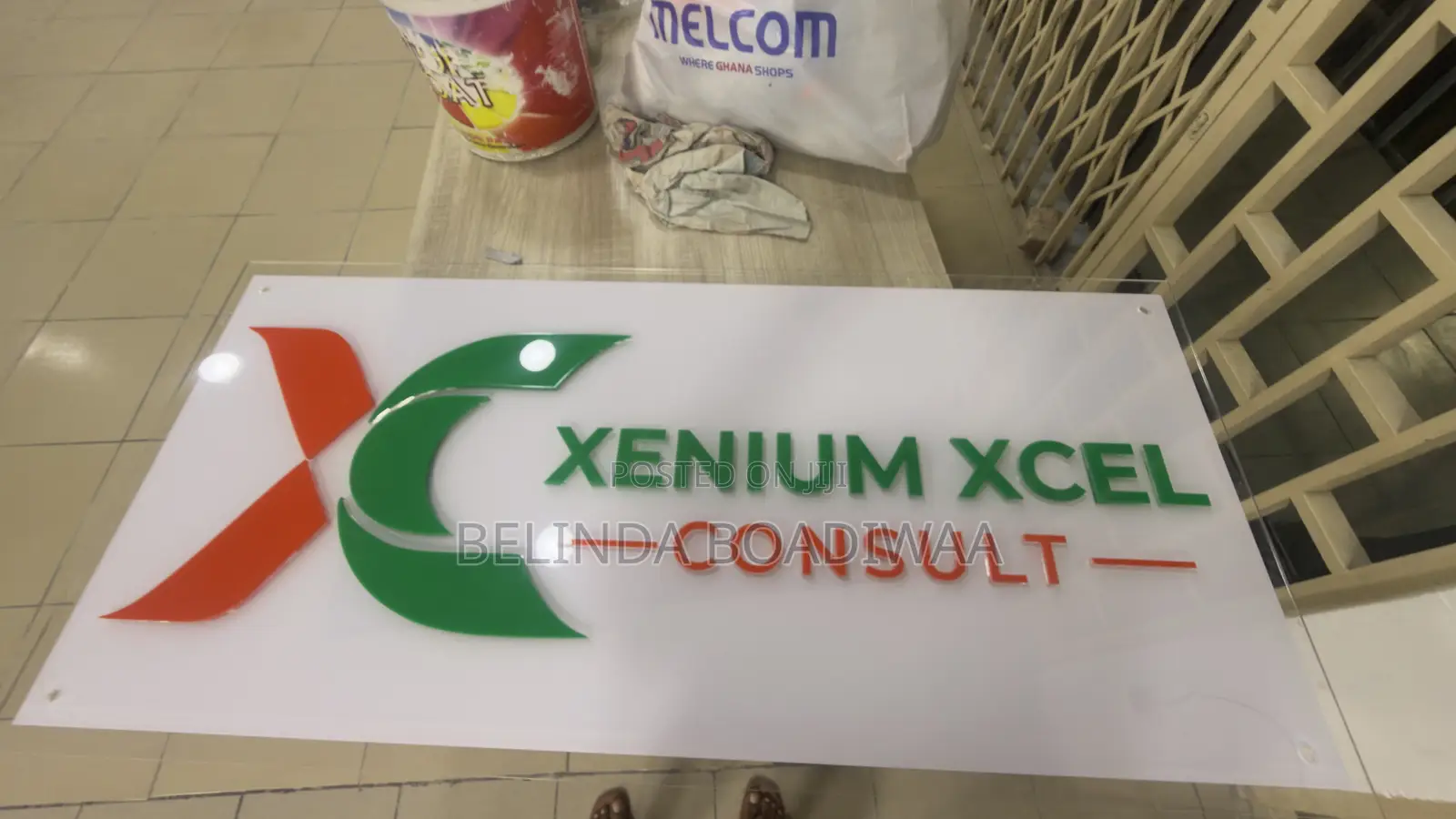 3d and 2d Signage