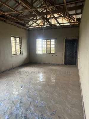 6bdrm House in Community 25 for sale