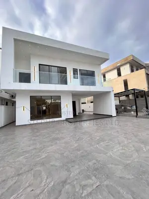 4bdrm House in East Legon, Adjiriganor for sale