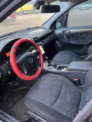 Mercedes-Benz C200 2007 Black