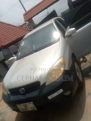 Toyota Matrix Hatchback FWD (1.8L 4cyl 5M) 2008 Silver