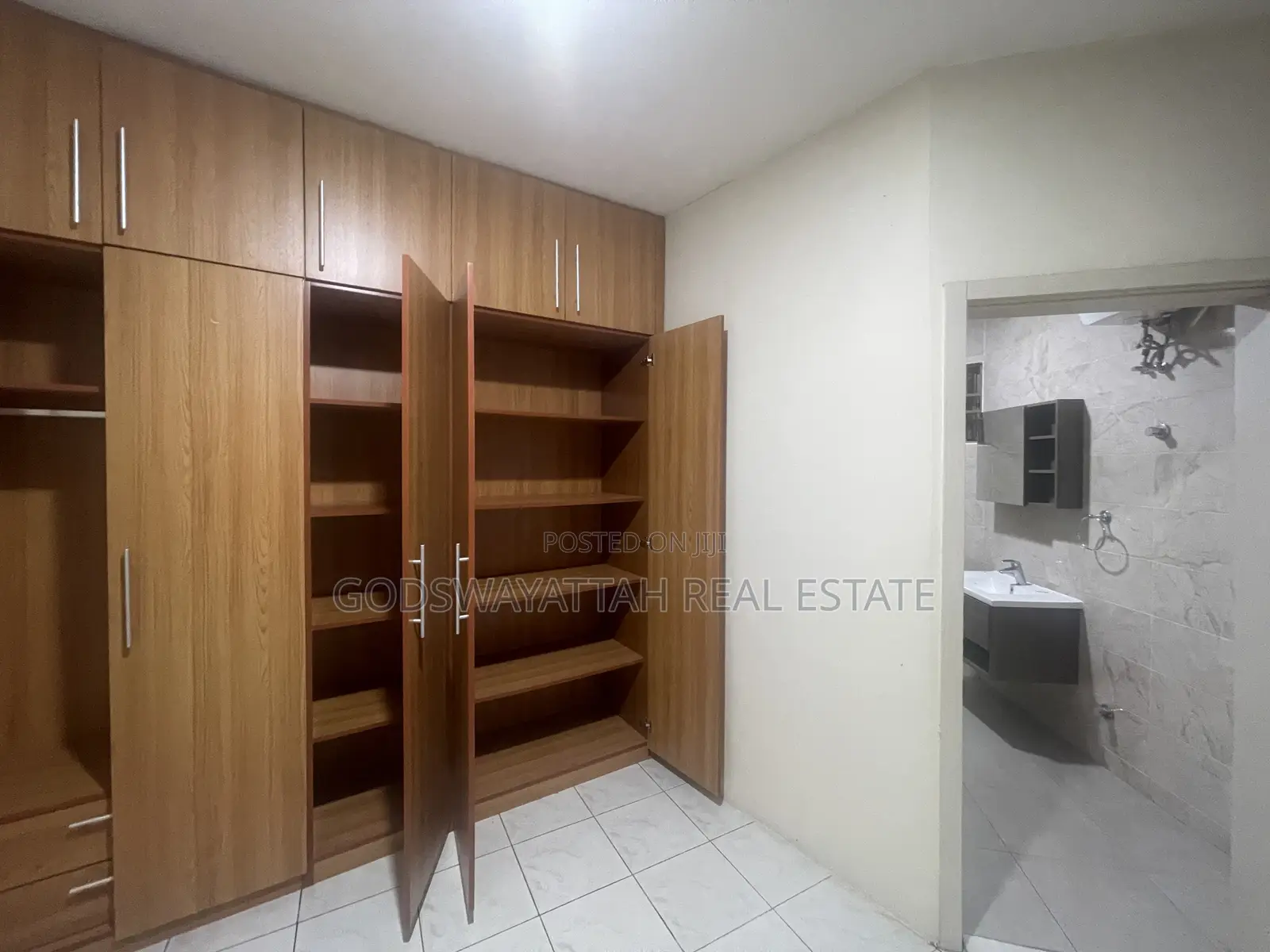 3bdrm Apartment in East Legon, Adjiriganor for rent