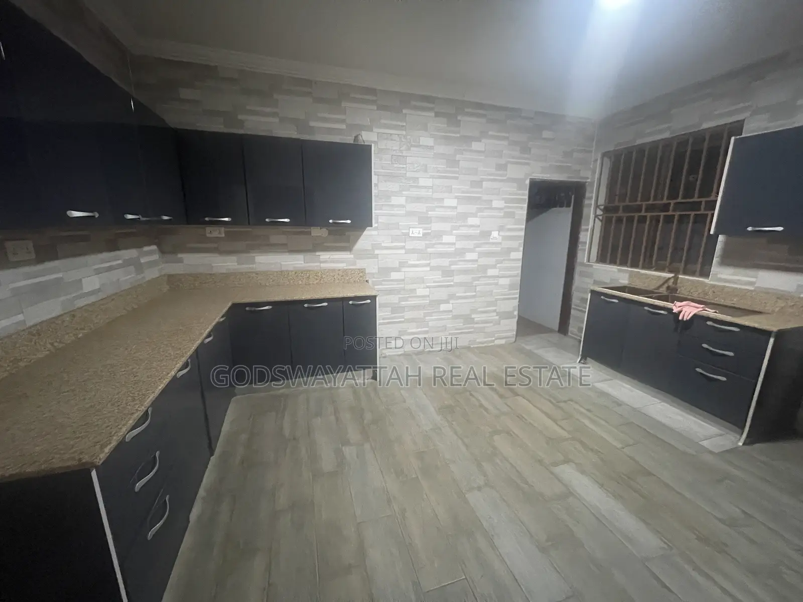 3bdrm Apartment in East Legon, Adjiriganor for rent