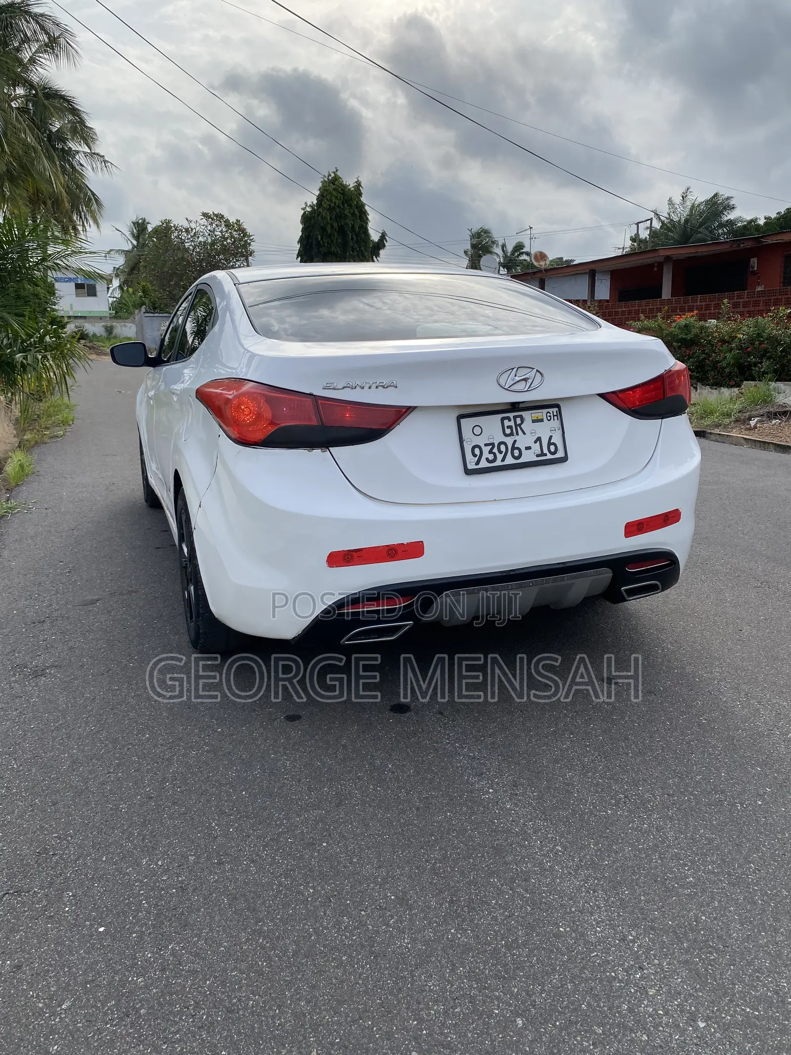 Hyundai Elantra 2013 White