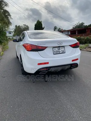 Hyundai Elantra 2013 White