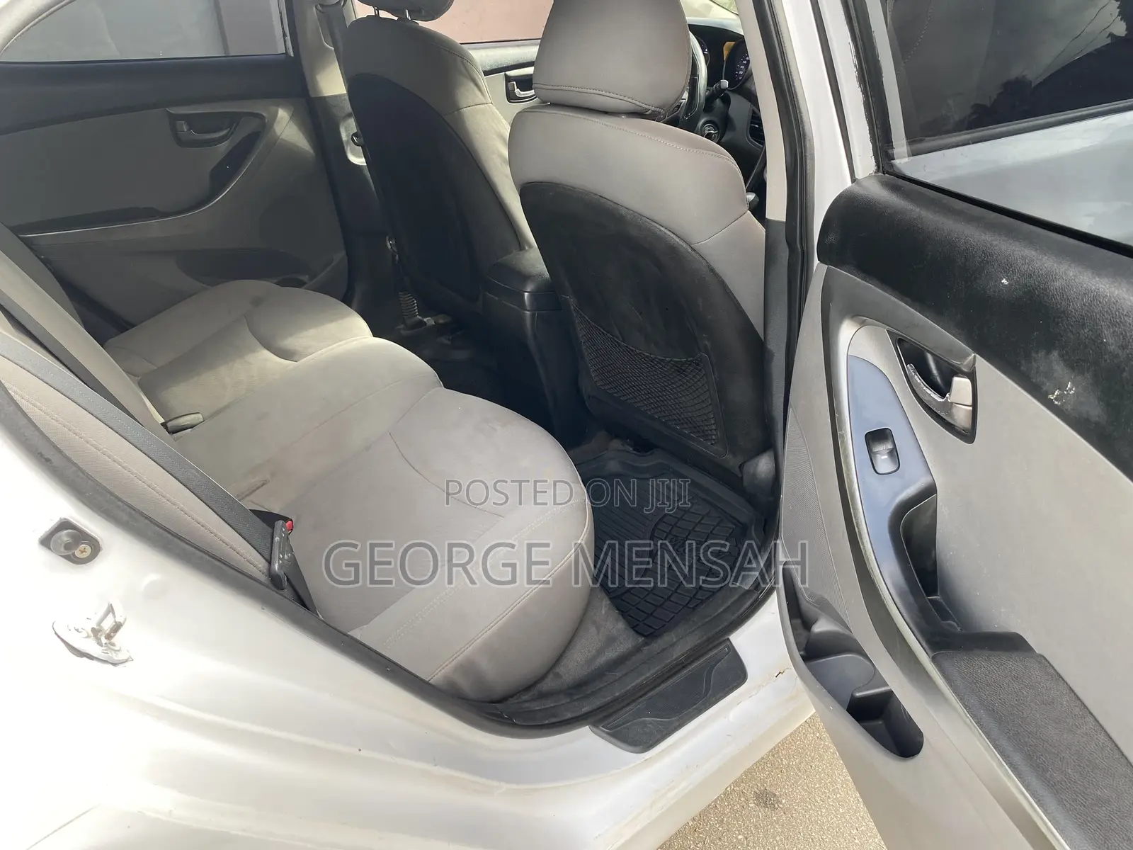 Hyundai Elantra 2013 White