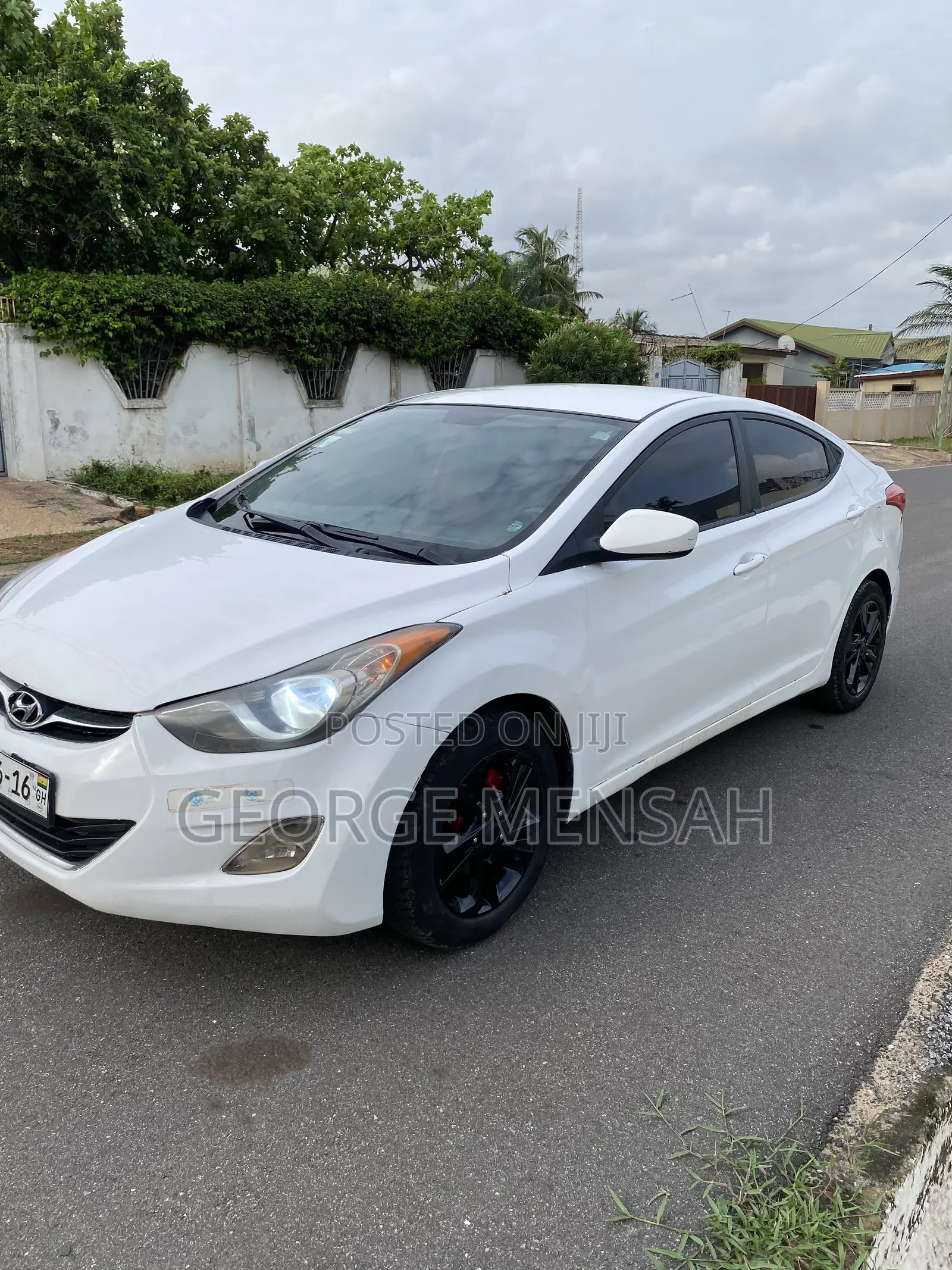 Hyundai Elantra 2013 White