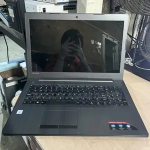 Laptop Lenovo IdeaPad 310 4GB Intel Core i5 SSD 128GB