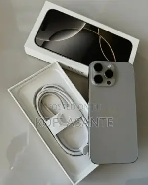 Apple iPhone 16 Pro Max 1 TB Silver