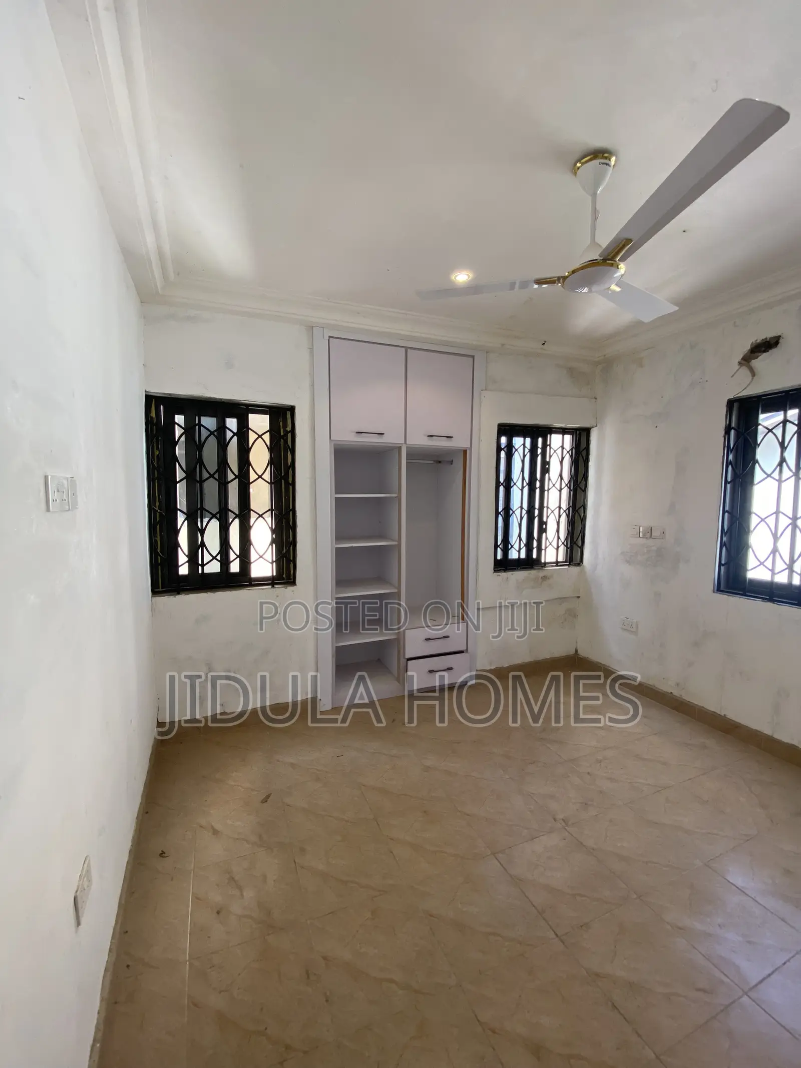 3bdrm Apartment in East Legon Hills, School Junction for rent