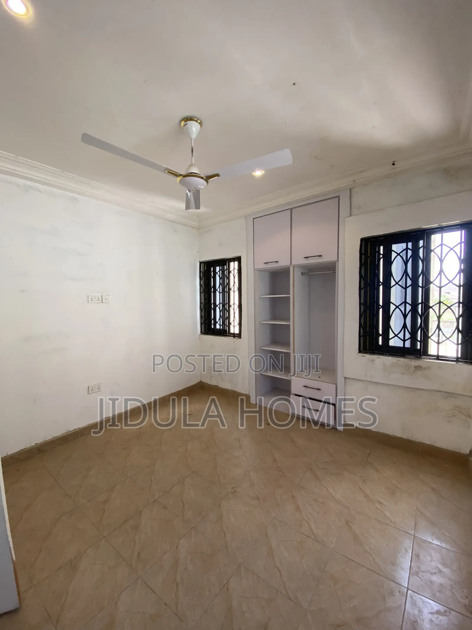 3bdrm Apartment in East Legon Hills, School Junction for rent