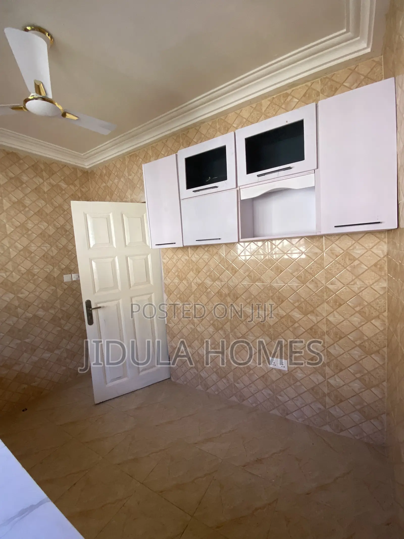 3bdrm Apartment in East Legon Hills, School Junction for rent