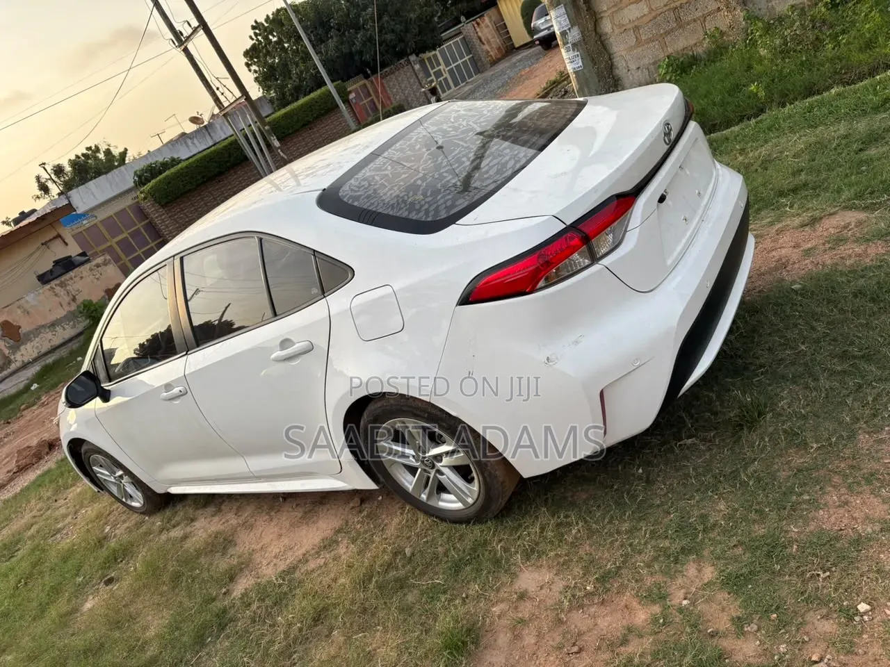 Toyota Corolla 2022 White