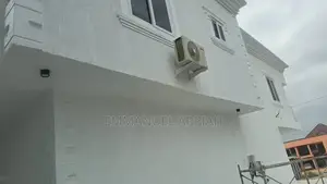 4bdrm House in Kwabenya Acp, Accra Metropolitan for sale