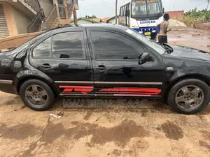 Volkswagen Jetta Sedan GL 2.0 L 2005 Black