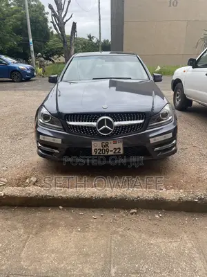 Mercedes-Benz C250 2012 Gray
