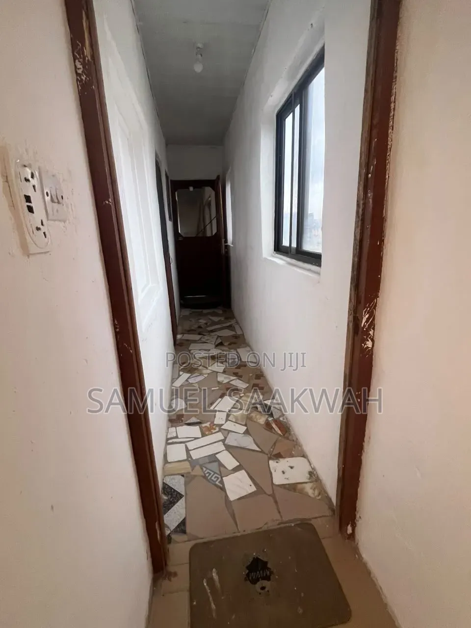 1bdrm Apartment in South Lar, Apapa for rent