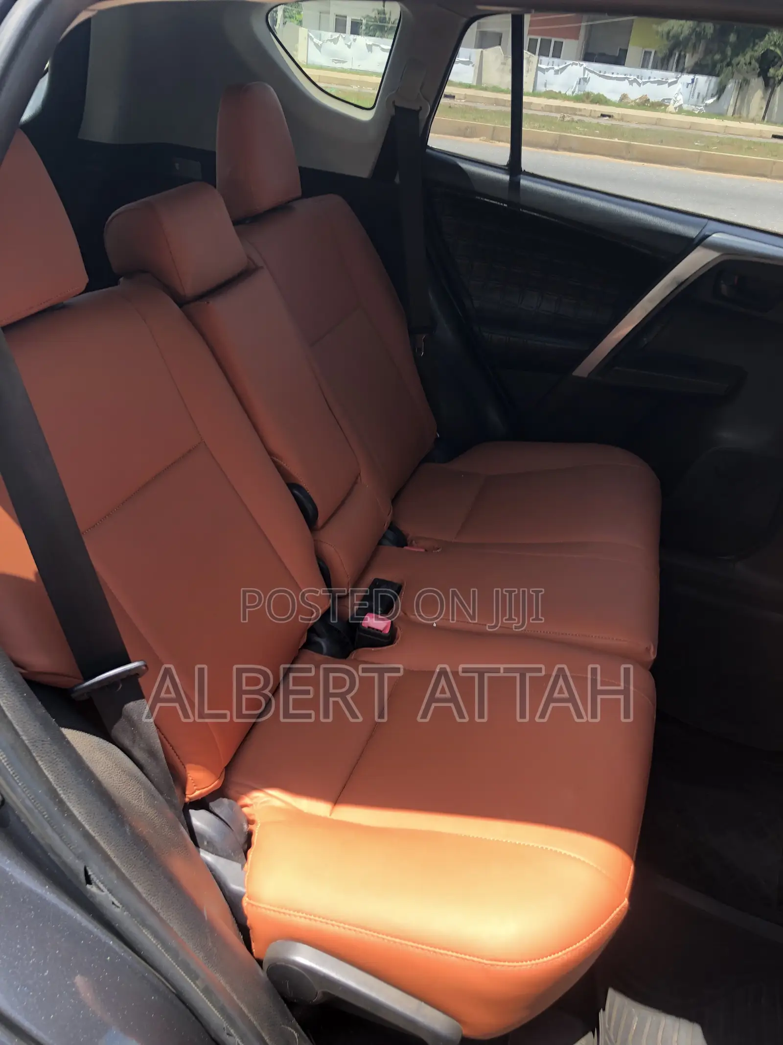 Toyota RAV4 LE 4dr SUV (2.5L 4cyl 6A) 2014 Gray