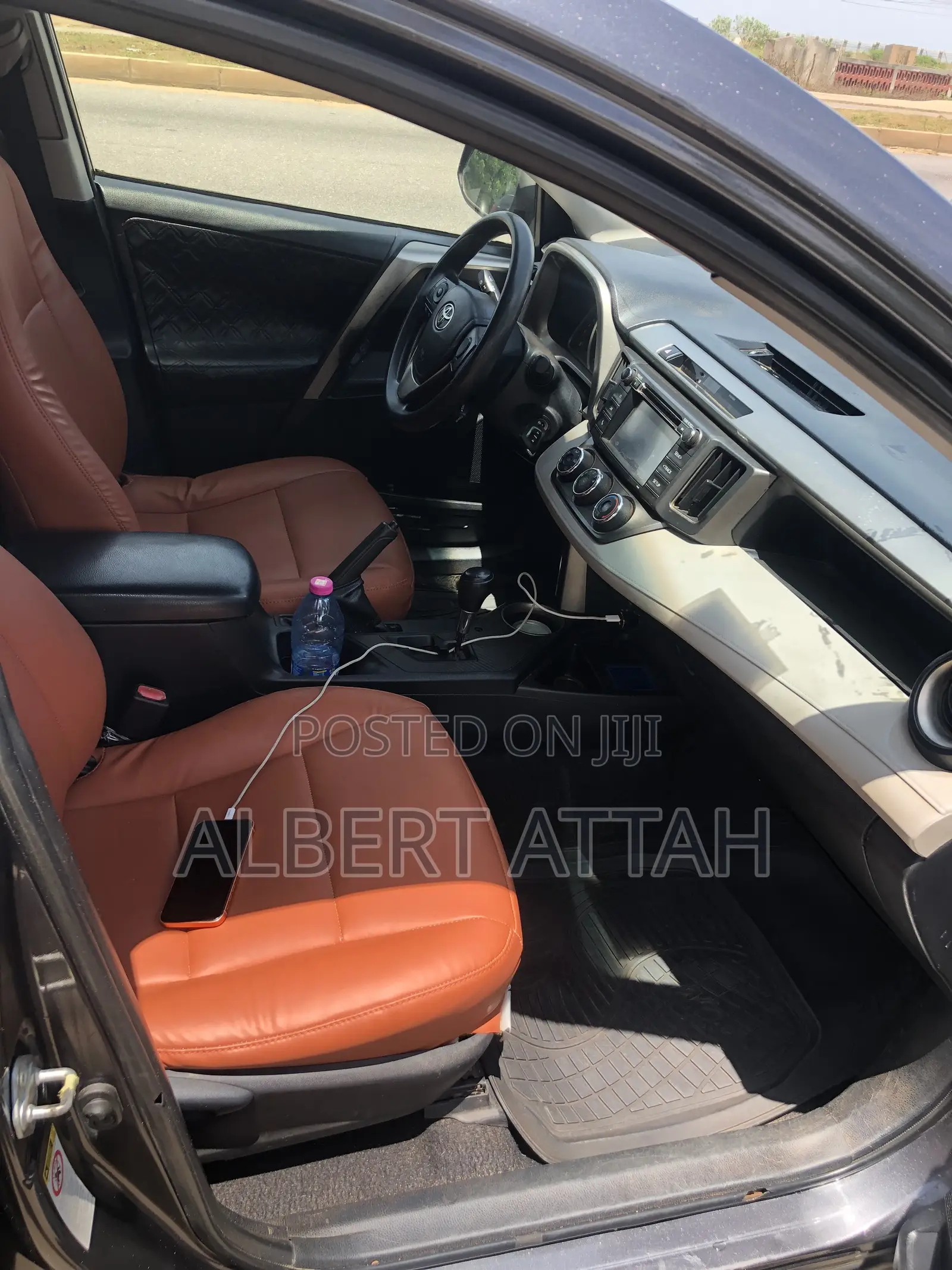 Toyota RAV4 LE 4dr SUV (2.5L 4cyl 6A) 2014 Gray
