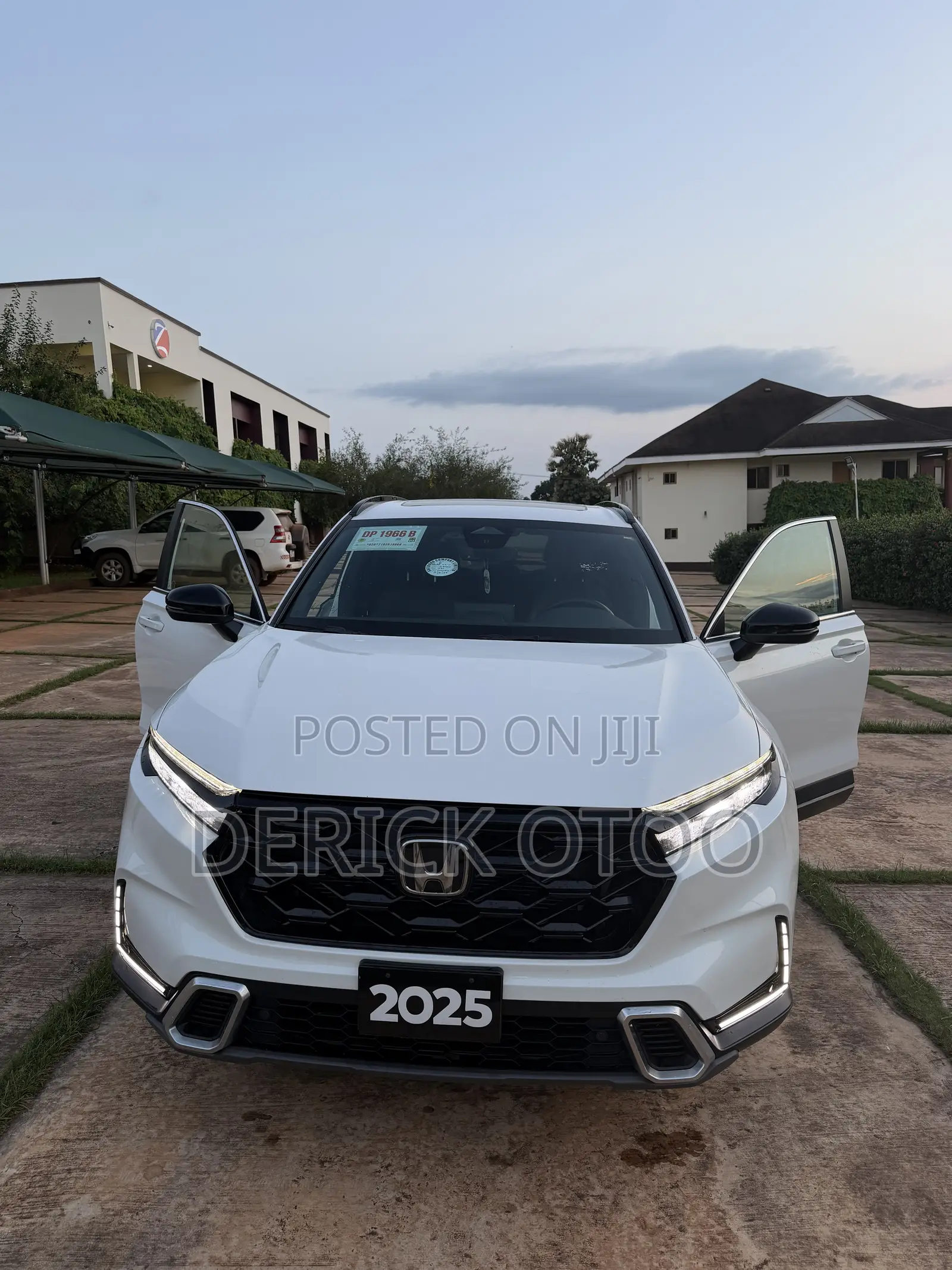 Honda CR-V 2025 White
