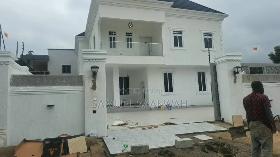 4bdrm House in Acp, Pokuase for sale