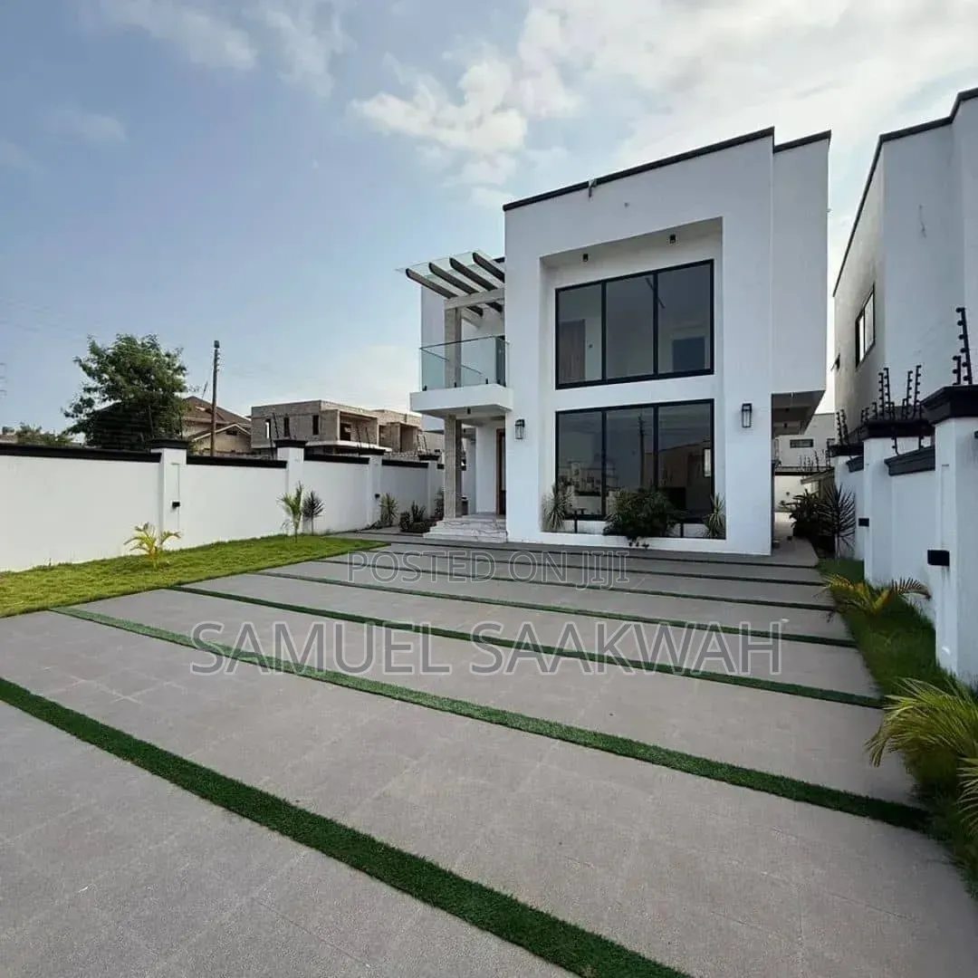 4bdrm House in Airport Residential Area for sale
