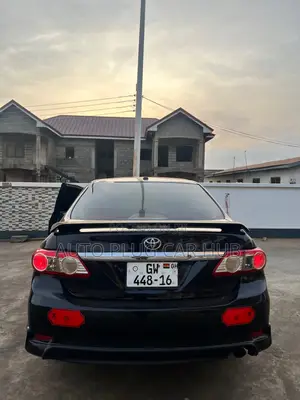 Toyota Corolla 2012 Black