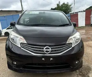 Nissan Note 2013 Burgundy