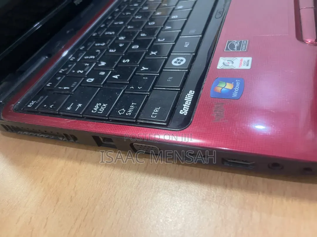 Laptop Toshiba 4GB AMD A6 HDD 500GB