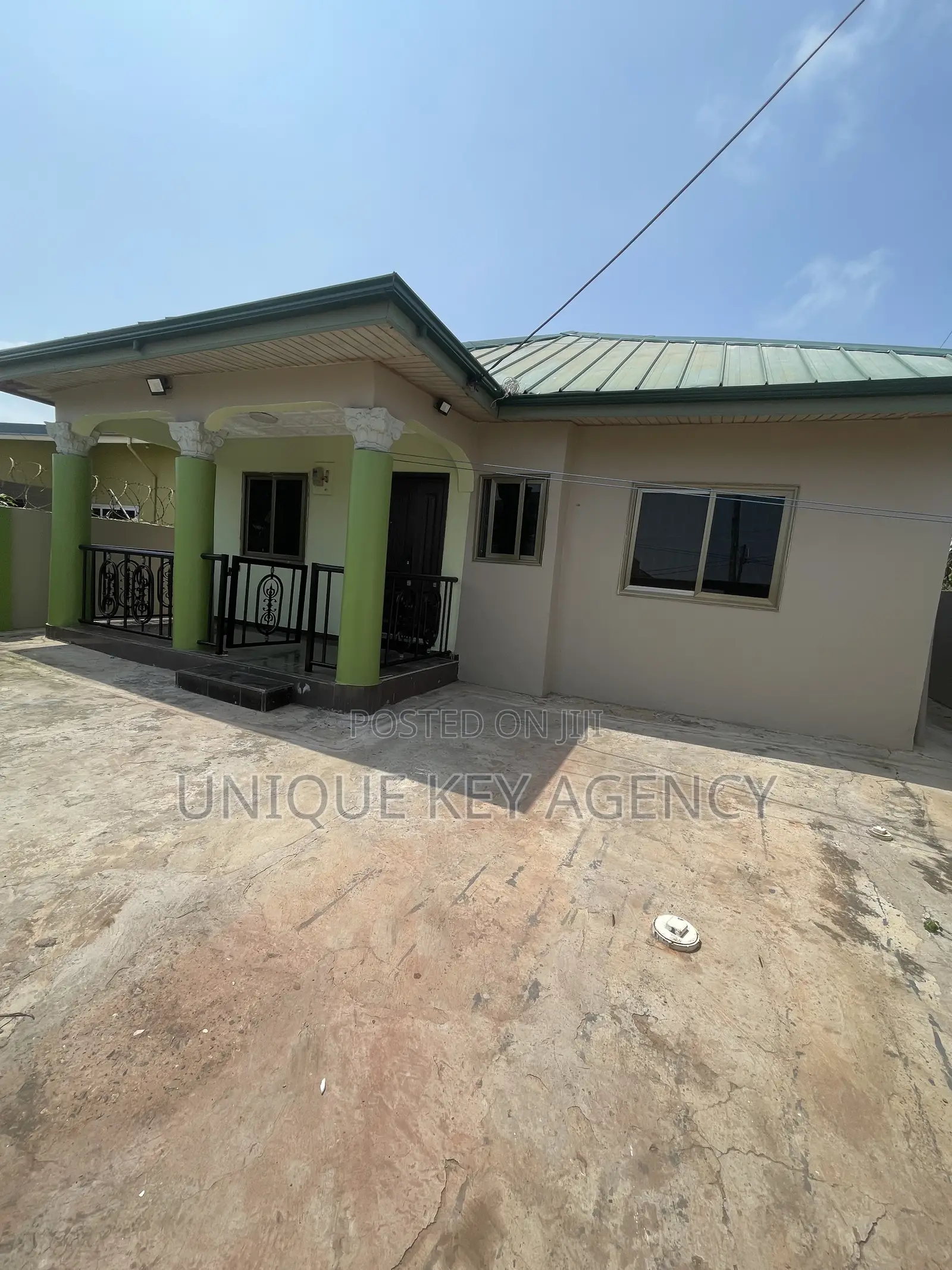 2bdrm House in Unique Key Agency, Spintex for rent