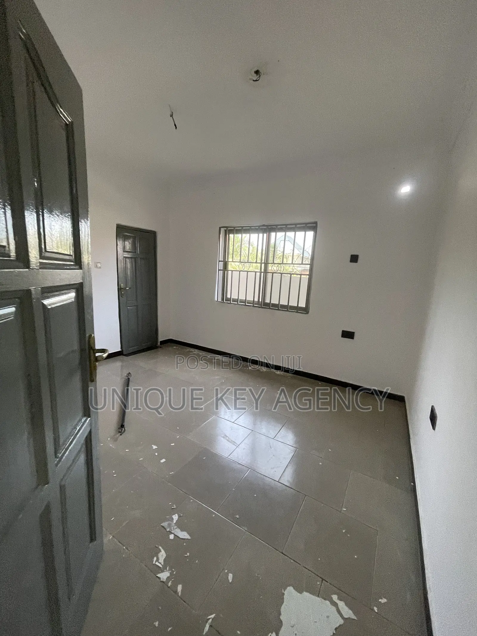 2bdrm House in Unique Key Agency, Spintex for rent