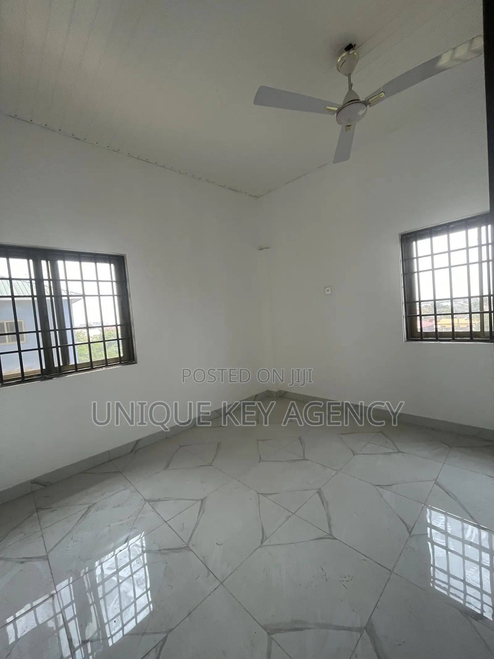 3bdrm Apartment in Unique Key Agency, Spintex for rent
