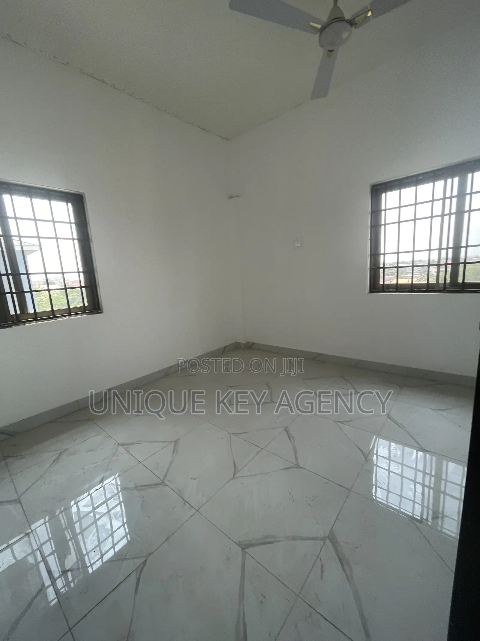 3bdrm Apartment in Unique Key Agency, Spintex for rent